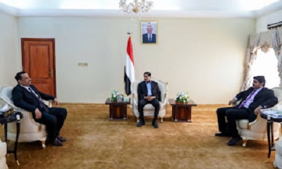 النائب البحسني يطلع على نشاط المؤسسة الاقتصادية اليمنية وأبرز مشاريعها