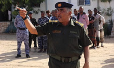 العقيد المنهالي يشدد على الربط والضبط العسكري في الطابور الصباحي