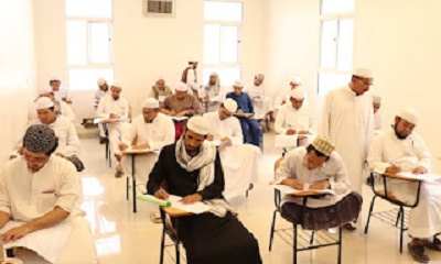 كلية أصول الدين بسيئون تدشن امتحانات الفصل الدراسي الثاني للعام الجامعي 2022/2021م