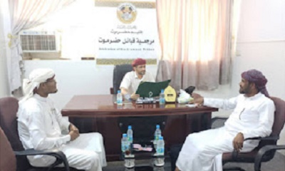 الأمين العام لمرجعية قبائل حضرموت يلتقي برئيس وأمين عام جمعية سواعد للتنمية م/تريم