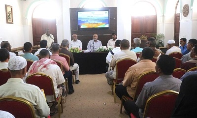 الوكيل الكثيري يفتتح ورشة عمل بسيئون حول مدى الاستفادة القصوى للمختبرات المدرسية بمدارس حضرموت الوادي والصحراء