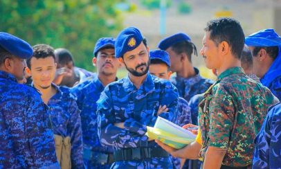 قائد شرطة الدوريات وأمن الطرق يتفقد مقر القيادة ويزور نقطتي مدودة وشحوح والدوريات الأمنية