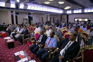 الوكيل العمودي يدشن فعاليات ملتقى شركاء جودة التعليم في اليمن بتمويل مؤسسة العون للتنمية بالمكلا