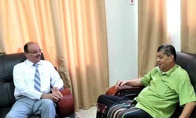الوكيل التميمي يشيد بفرع مؤسسة الصندوق الخيري للطلاب المتفوقين بحضرموت الوادي والصحراء
