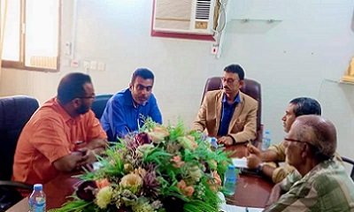 مناقشة الاجراءات التحضيرية للاجتماع الانتخابي لنقابة مؤسسة المياه والصرف الصحي بساحل حضرموت