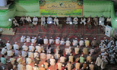 دار الكتاب والسنه بتريم تحتفل بمولد النبي صلى الله عليه وسلم وتكرم 22 حافظ و حافظة لكتاب الله تعالى و المتفوقين في دراستهم بالدار