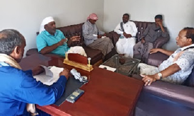 مدير عام مديرية السوم يلتقي قيادات من المجلس الانتقالي بالمديرية