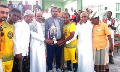 الوكيل التميمي يسلّم اتحاد سيئون كأس ثورة أكتوبر بفوزه على هلال السويري