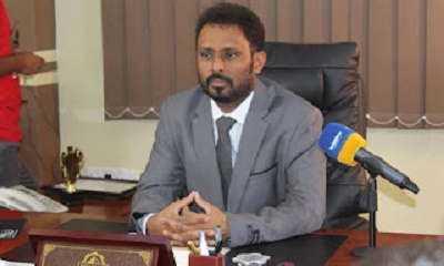 الشيخ بن حبريش يحتفي بالذكرى الثانية لانطلاق بث الفضائي لتلفزيون حضرموت