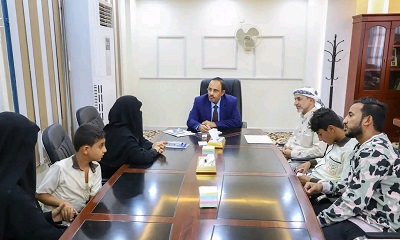 محافظ حضرموت يشيد بالعمل الانساني لتأهيل أطفال التوحّد ومتلازمة داون وصعوبة التعلّم