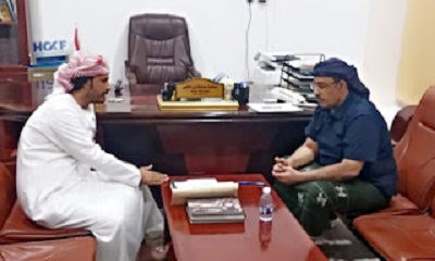 محافظ محافظة حضرموت يلتقي بمكتبه مدير عام مديرية القف الصحراوية