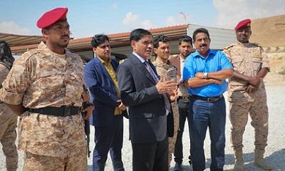 النائب البحسني يزور ميناء الضبة ويطلع على تفاصيل الهجوم الإرهابي الأخير بالطائرات الحوثية المسيرة