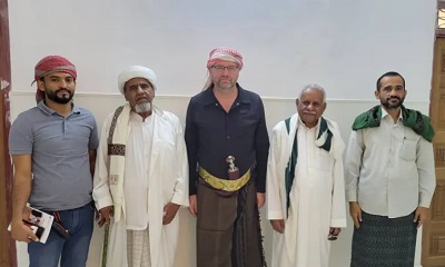 رئيس بعثة منظمة أطباء بلا حدود البلجيكية يلتقي برئيس مرجعية قبائل حضرموت .. والأول يثمن مواقف المرجعية الداعمة للسلام