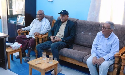 مدير عام سيئون يلتقي مدير عام مكتب وزارة التربية والتعليم بالوادي والصحراء، ويبحث معه سبل تعزيز الوضع التعليمي بالمديرية