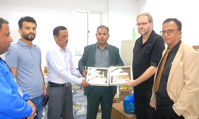 بحضور الوكيل العامري منظمة أطباء بلا حدود البلجيكية تسلم هيئة مستشفى سيئون العام مستلزمات وادوية للطوارئ