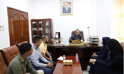 محافظ حضرموت يؤكد أهمية خلق جيل شاب واعٍ ومثقف ومؤثّر يُسهم في التغيير وخدمة الإنسان وفرض السلام