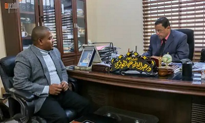 بحث سبل التعاون والشراكة بين الشركة المصرية لتوزيع الكتب ومكتب التعليم الفني بحضرموت