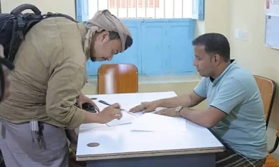 حضرموت : مؤسسة الأمل النسوية بالشحر تصرف بدل المواصلات المالية للطلاب المنقولين الدارسين بالجامعات و المعاهد بالمكلا