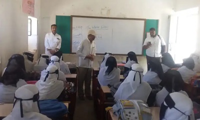 فريق الاستجابة السريعة يزور الوحدة الصحية ومدرسة السيدة فاطمة للبنات بتاربة البلاد 