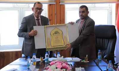 وكيل محافظة حضرموت يلتقي سفير جمهورية اندونيسيا غير المقيم لدى اليمن