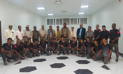 مديرا تريم والشباب والرياضة بالوادي يودعان بعثة نادي الوحدة بتريم المغادرة إلى السعودية في طريقها إلى قطر للمشاركة في بطولة غرب أسيا لألعاب القوى