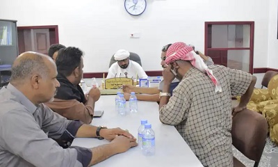 بمديرية شبام اجتماع يناقش تنظيم سوق الحوطة خلال شهر رمضان المبارك