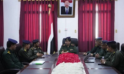 وزير الداخلية يطلع على سير العمل في فرع ديوان الوزارة بسيئون 