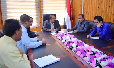 محافظ حضرموت يؤكد دعمه للشباب وتبني أفكارهم والاستئناس بدراساتهم العلمية