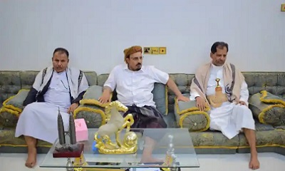 خلال زيارة المحافظ بن ماضي له ببيته .. الشيخ يحيى باجري يؤكد على مواصلة العمل الإنساني والمجتمعي من أجل حضرموت