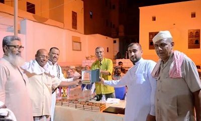 جمعية تطوير الحرف التراثية بمدينة شبام تكرم الاعلامي / علوي بن سميط