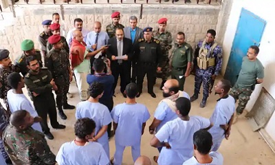 محافظ حضرموت يُدشن اليوم إطلاق سراح السجناء المُعسرين من كافة السجون المركزية بالمحافظة بحضور النيابة العامة وإدارة الأمن
