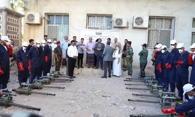 وزير الصحة ومحافظ حضرموت يدشنان حملة الرش الضبابي واليرقي بدعم من السلطة المحلية لوقاية المواطنين عقب المنخفض الجوي