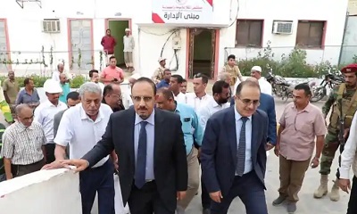 وزير الصحة ومحافظ حضرموت يتفقدان التجهيزات لافتتاح المشفى العسكري وتأهيل وتوسعة مشفى المكلا وسير العمل بمركز العلاج الاشعاعي