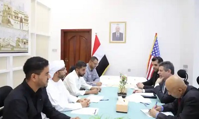 مناقشة أوجه الاستفادة من دعم الوكالة الأمريكية للتنمية الدولية بحضرموت ومشاركة الشباب في العملية السلمية باليمن