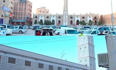 كبرى مساجد مدينة سيئون الجامع وطه بن عمر يشهدن ختائم ليلة 27 من رمضان