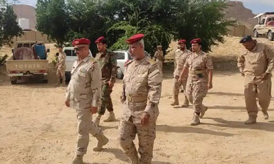 اللواء التميمي في زيارة معايدة لمعسكر القيعان