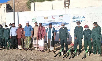 مدير عام مديرية السوم  يدشن حملة الرش الدخاني لمكافحة البعوض الناقل لحمى الضنك والملاريا والامراض الاخرى بالمديرية