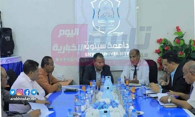 الوكيل العامري يبحث مع قيادة جامعة سيئون الإحتياجات  الملحة والمتطلبات الأساسية لإستقرار العملية التعليمية بالجامعة
