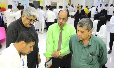 المهندس باعارمة يلتقي بمدير المعهد الصحي بسيئون ويزور المعرض العلمي الاول ويلتقي بالطلاب المنتسبين بمؤسسة الصندوق الخيري بالمعهد