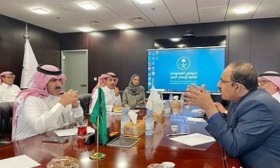 محافظ حضرموت يبحث مع السفير السعودي آلية تنفيذ مشاريع حيوية لتعزيز الطاقة والمياه والصحة والطرق