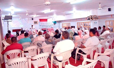 دورة تعليمية لمناسك الحج والعمرة لحجاج بيت الله تقيمها مؤسسة وادي حضرموت الخيرية عقدت بسيئون
