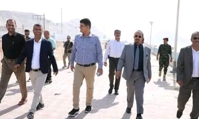 محافظ حضرموت يوجه بإعادة تأهيل المنصة وتجهيزها تحضيراً لمهرجان البلدة السياحي 2023م