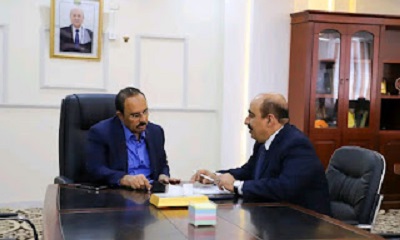 محافظ حضرموت يقف أمام التحضيرات للعام الدراسي الجديد 2024/2023م وخطة توزيع الكتاب المدرسي