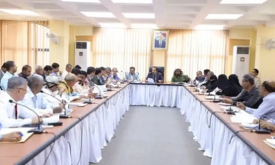 محافظ حضرموت يترأس الاجتماع الدوري الثالث للمكتب التنفيذي بالمحافظة