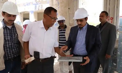 المحافظ بن ماضي يتفقد سير العمل بمشروع اعادة تأهيل المبنى القديم لديوان المحافظة