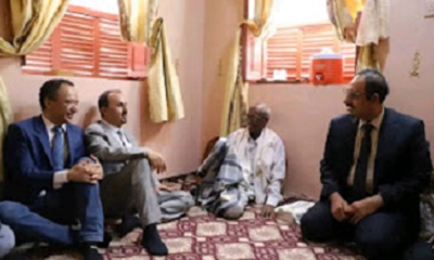 محافظ حضرموت ووزير الإعلام والثقافة والسياحة يكرّمان مبدعي حضرموت مفتاح كندارة وغالب باعكابة وكمال الحامد