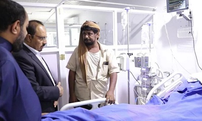 المحافظ بن ماضي يحرص على الاطمئنان على صحة الشاب بارشيد الذي تعرّض لصعق كهربائي بمنطقة تاربة