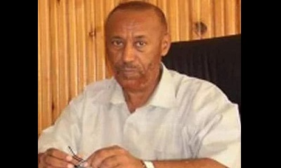 محافظ حضرموت يعزي بوفاة الشخصية العسكرية والإدارية العميد محمد علي العفاري