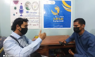 مدير التثقيف الصحي بمكتب الصحة بحضرموت الساحل يرد على الشائعات المغلوطة حول اللقاحات ويوضح مدى أهميتها لصحة الأطفال عبر حلقات بالإذاعات المحلية بالمكلا