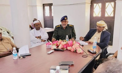 مدير عام مديرية تريم يترأس إجتماع عقال الاحياء السكنية بمديرية تريم